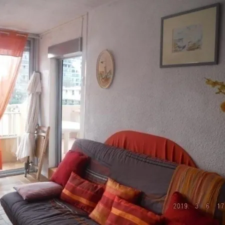 Appartement T2 Avec 2 Terrasses Et Piscine *