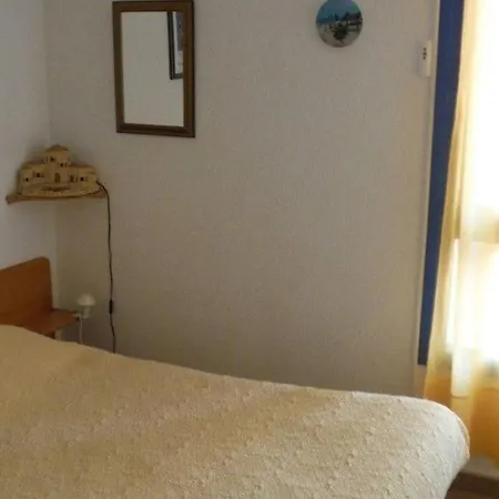Apartment T2 Avec 2 Terrasses Et Piscine *